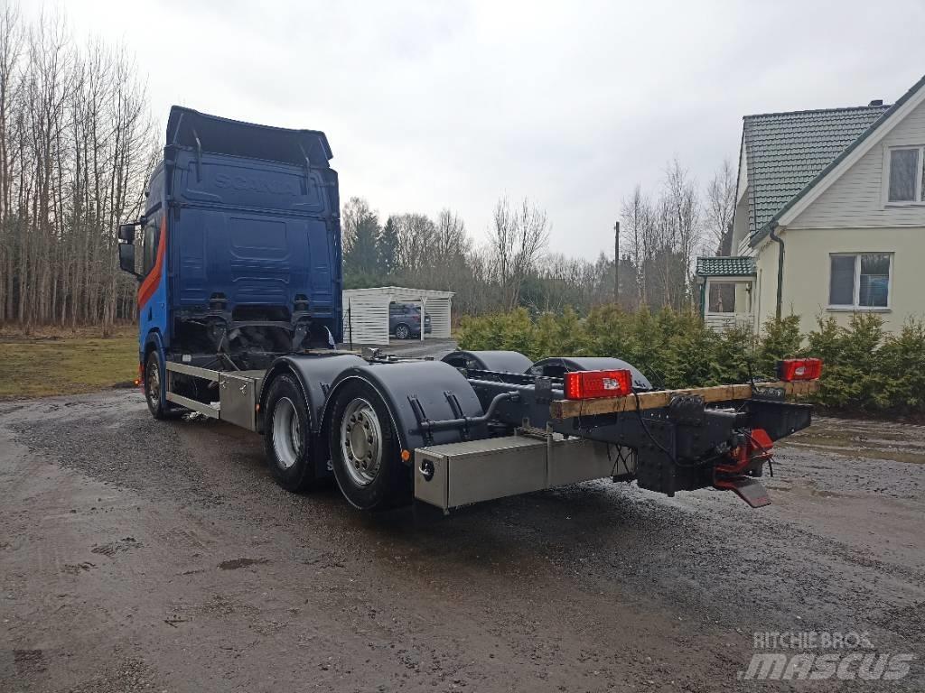 Scania R520 Pojazdy pod zabudowę
