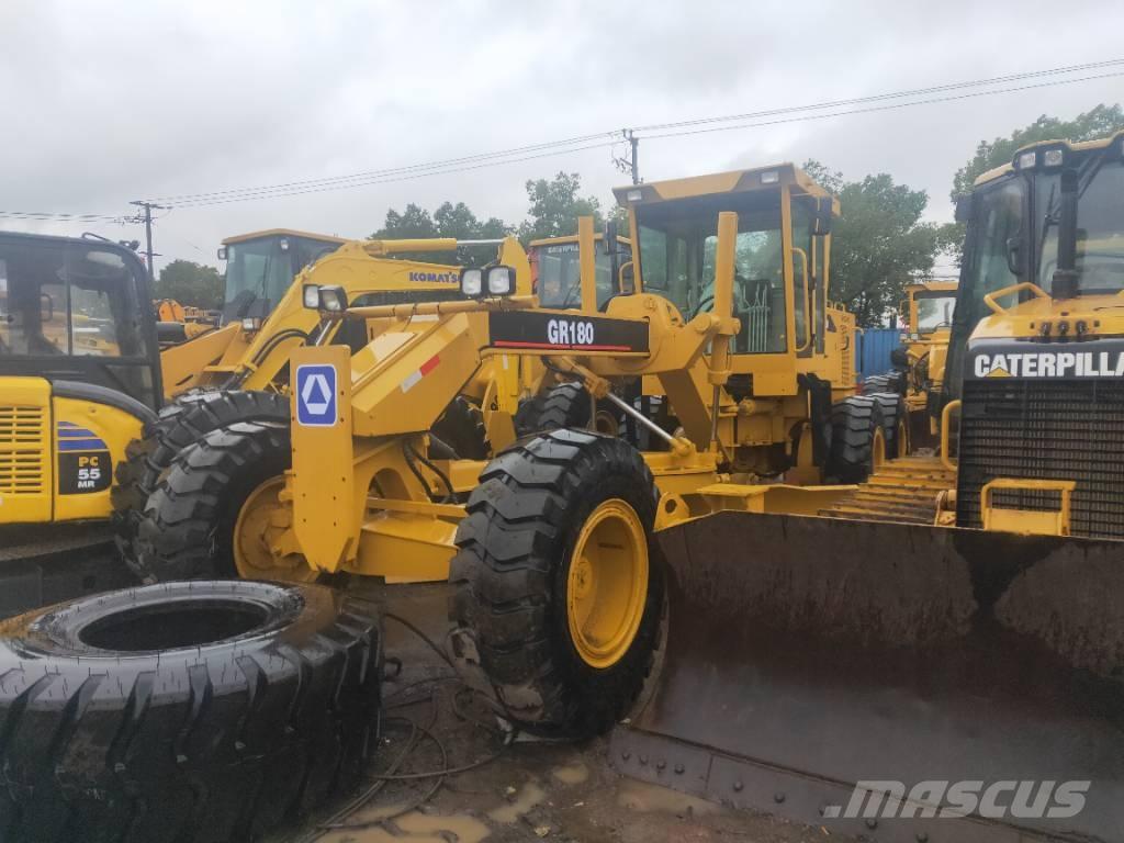 XCMG GR 180 Równiarki