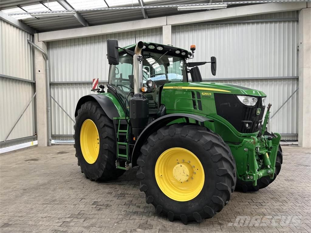 John Deere 6250R Ciągniki rolnicze