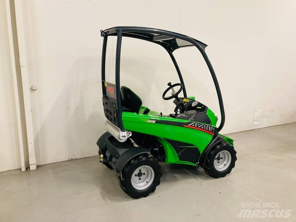 Avant 225 Miniładowarki