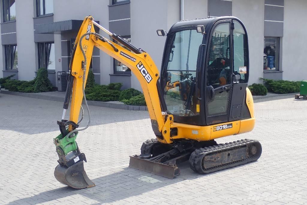 JCB 8018 CTS Minikoparki