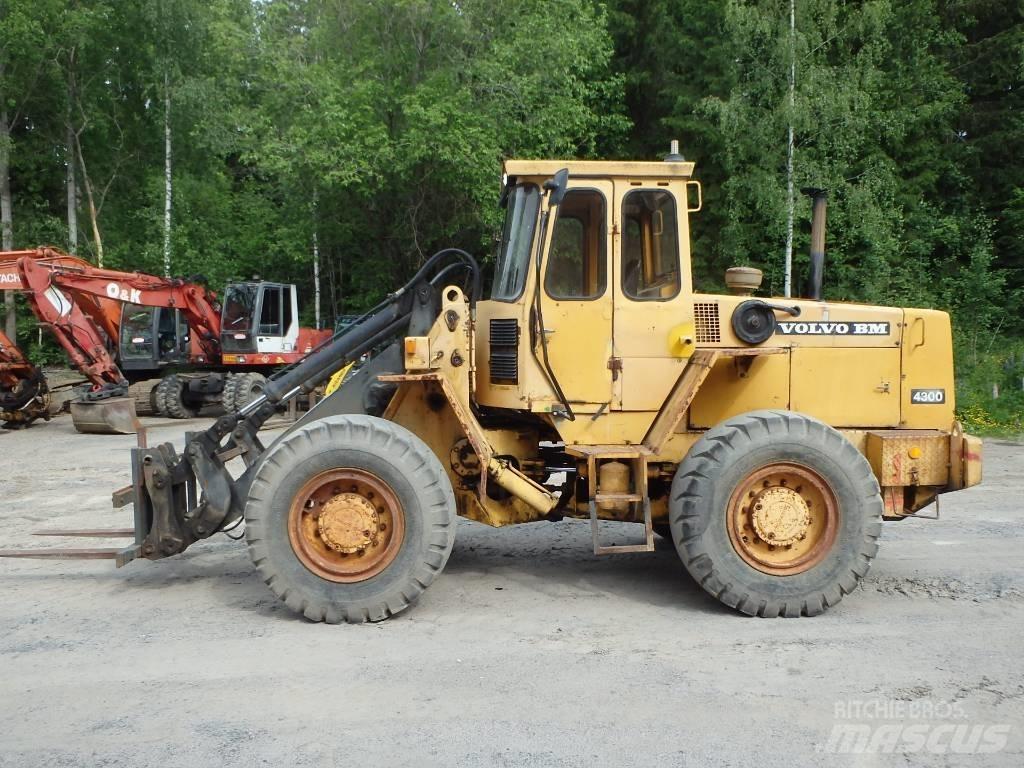 Volvo BM 4300 4x4 Ładowarki kołowe