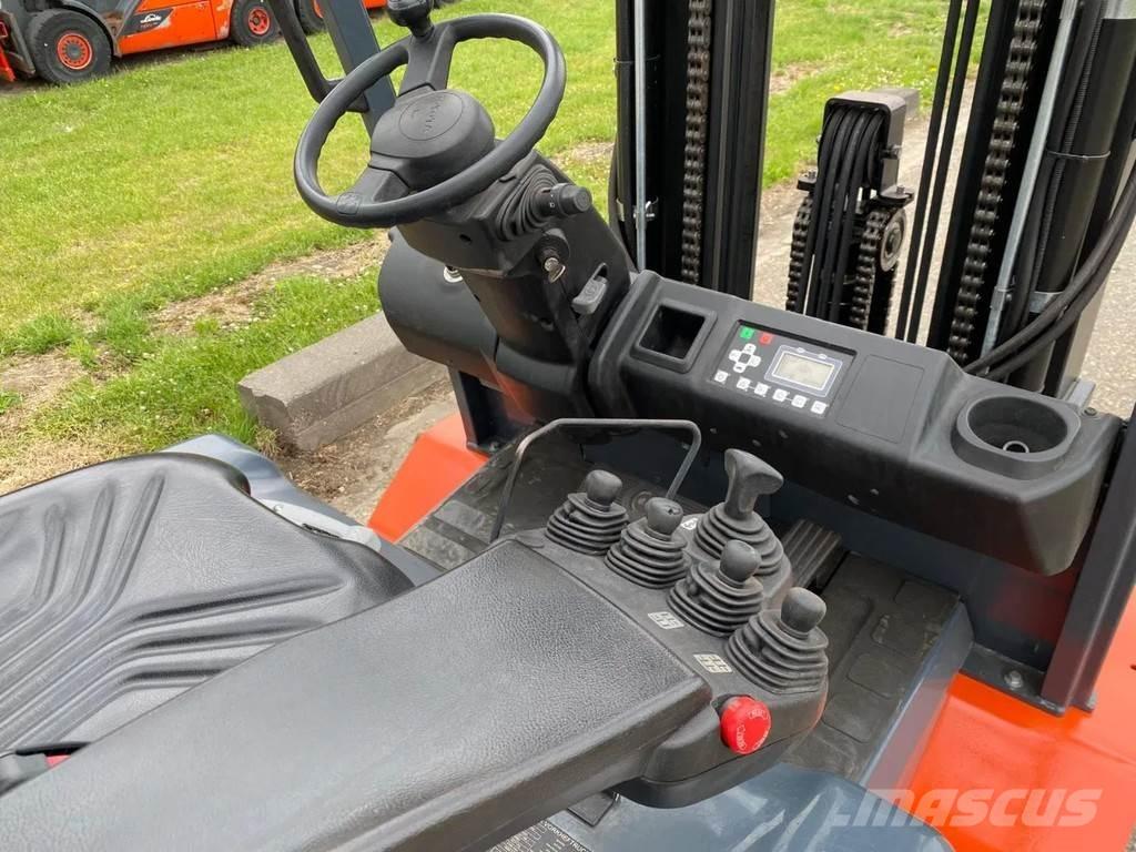 Toyota 8FBMT40 Wózki elektryczne
