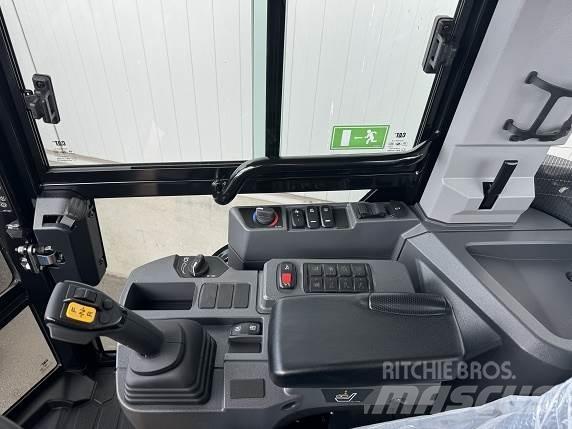 CAT 906 Ładowarki kołowe