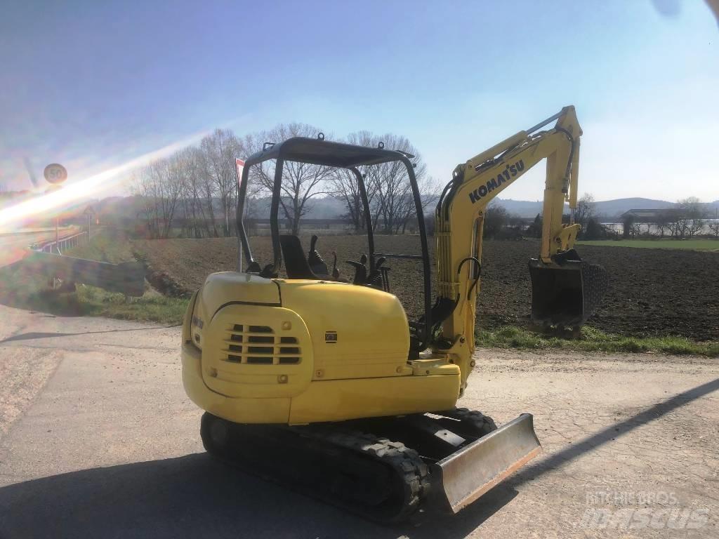 Komatsu PC20R-8 Minikoparki