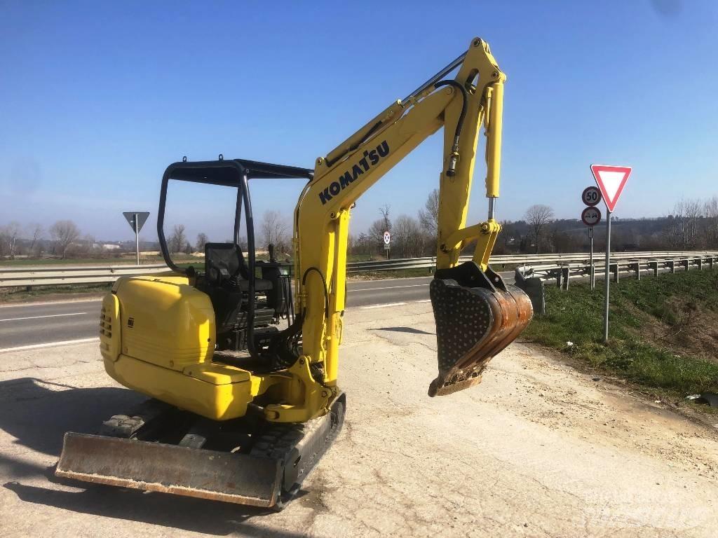 Komatsu PC20R-8 Minikoparki