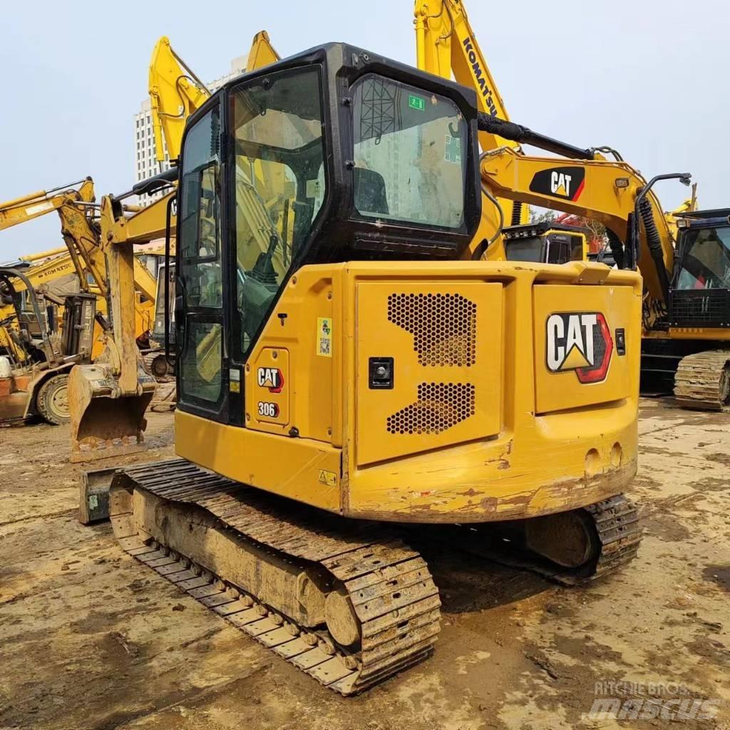 CAT 306 Minikoparki