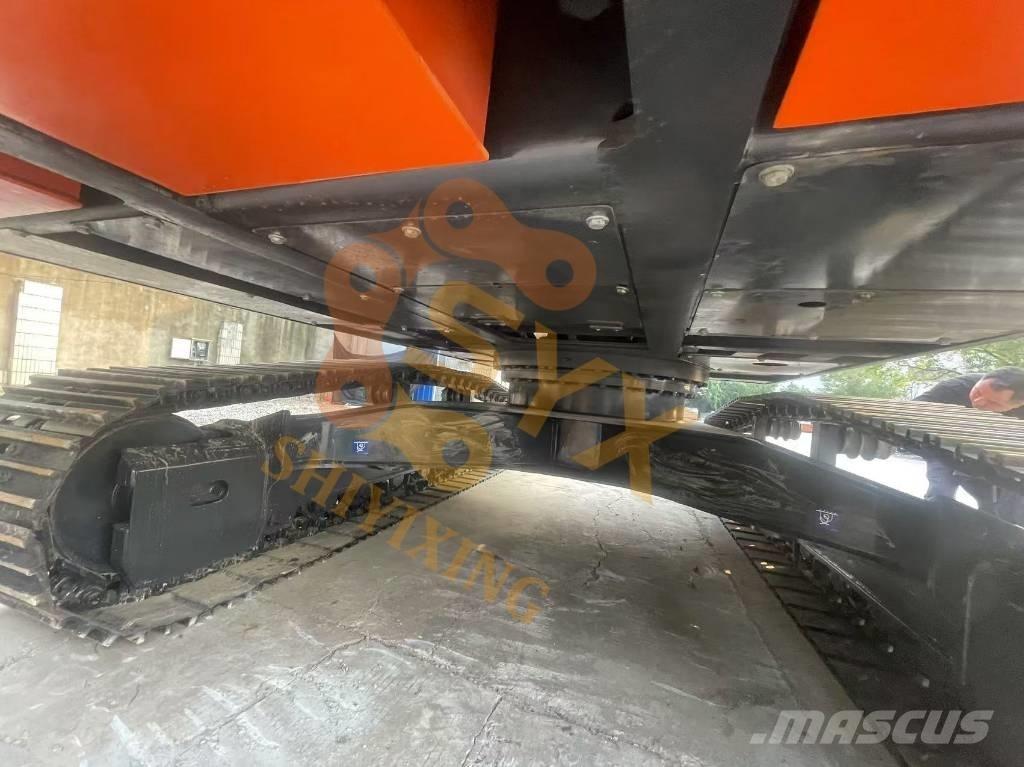 Doosan DX 300 Koparki gąsienicowe