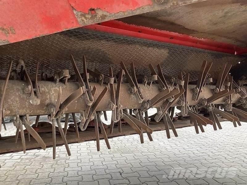 Vicon Extra 832T Kosiarki ze wstępną obróbka paszy