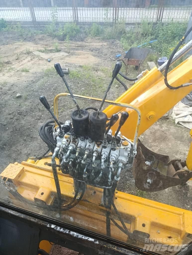 JCB 2 CX Koparko-ładowarki