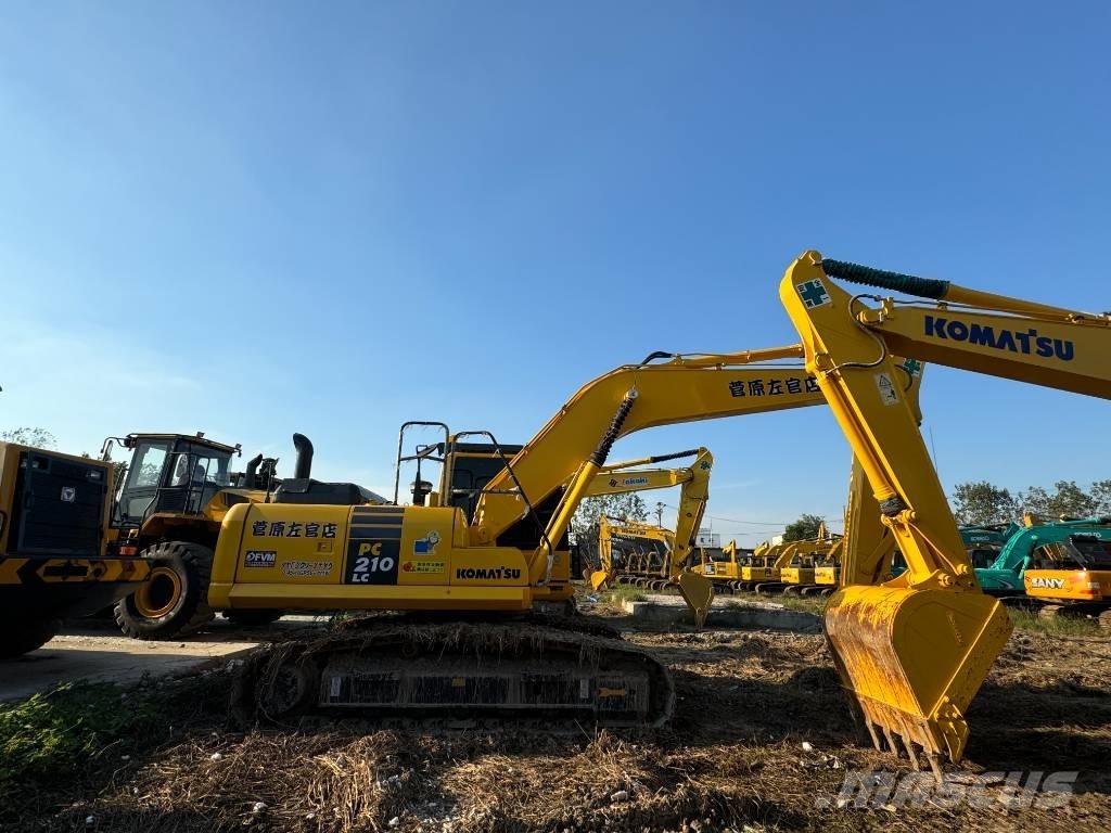 Komatsu PC 210 Koparki gąsienicowe