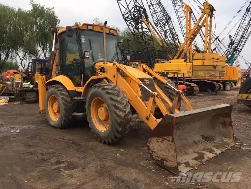 JCB 4CX Koparko-ładowarki