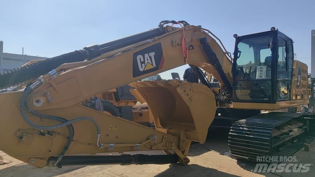 CAT 2018 CAT 320 Koparki kołowe