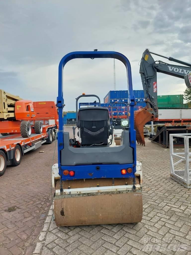 Dynapac CC1200 VI Walce dwubębnowe