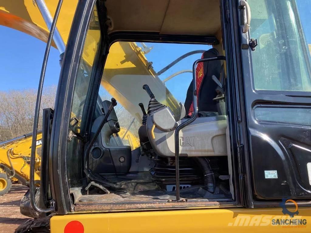 CAT 325 D Koparki gąsienicowe