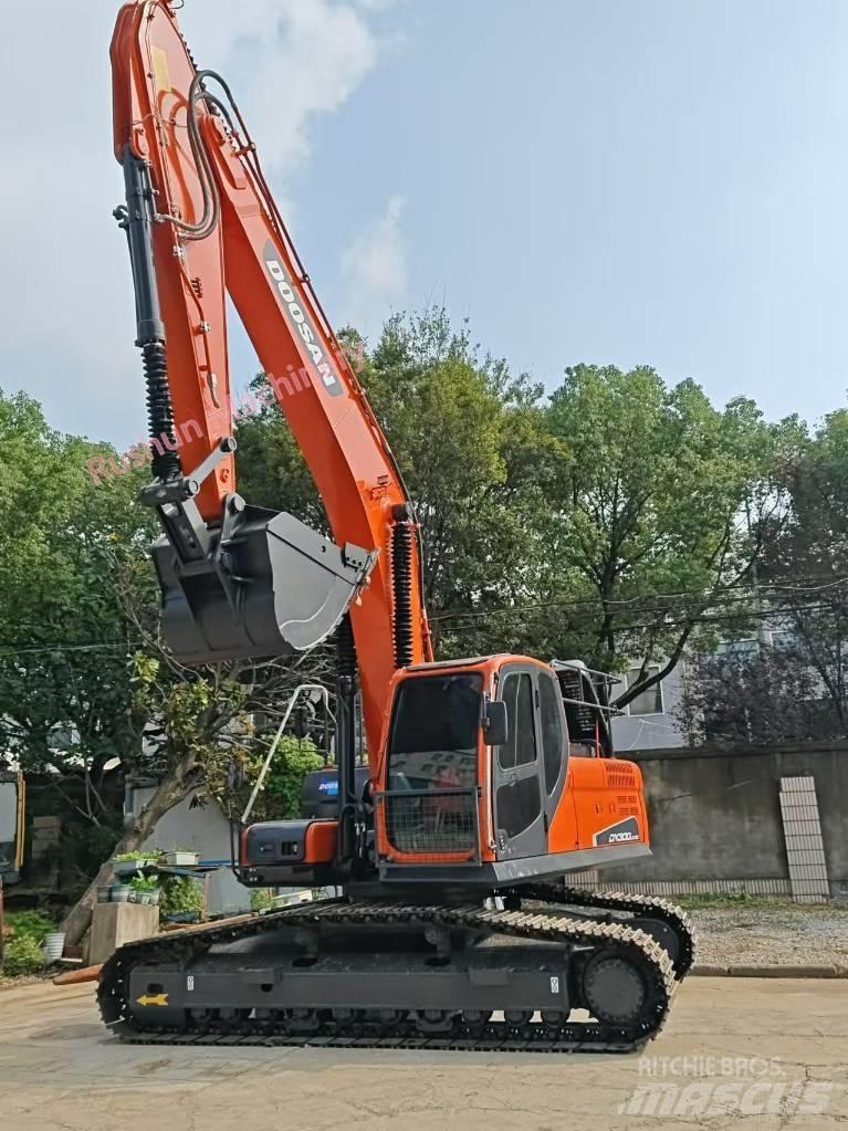Doosan DX 300 Koparki gąsienicowe