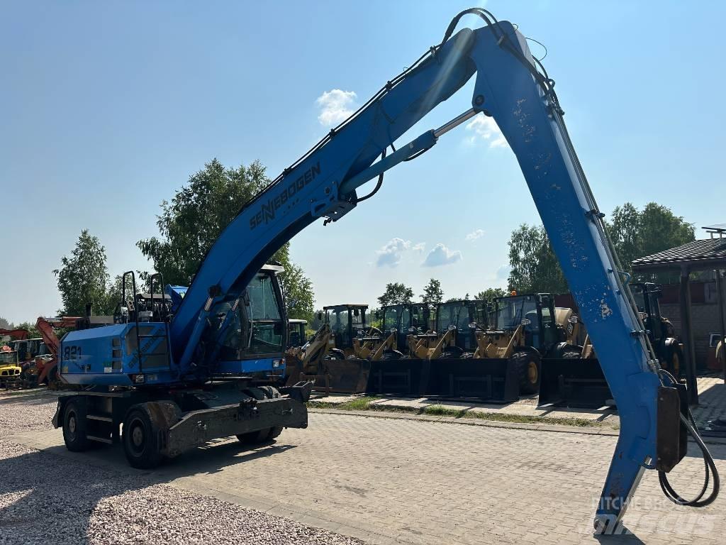 Sennebogen M 821 Koparki przeładunkowe