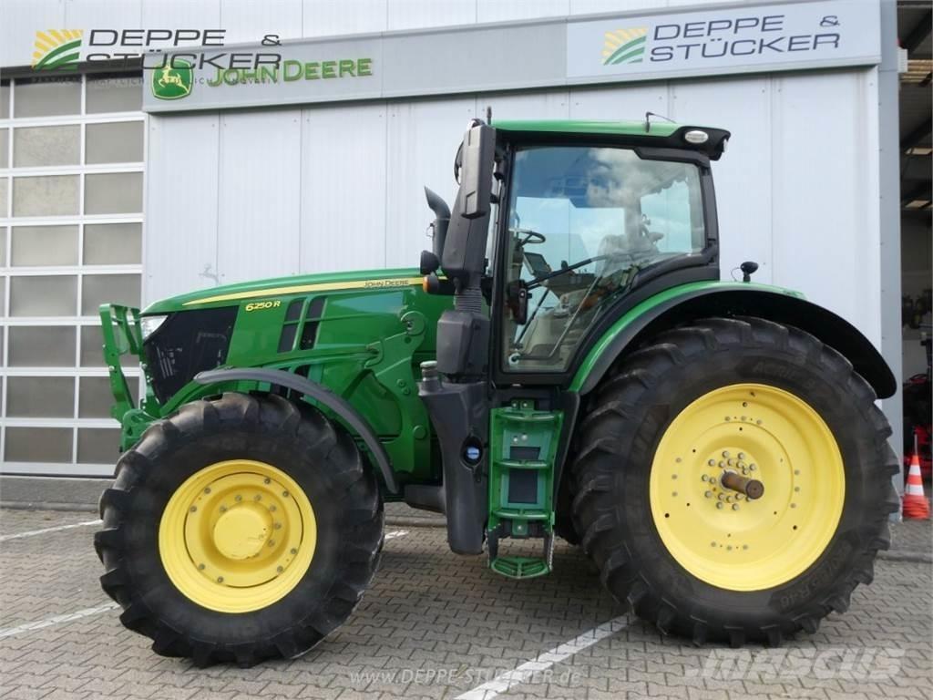 John Deere 6250R Ciągniki rolnicze