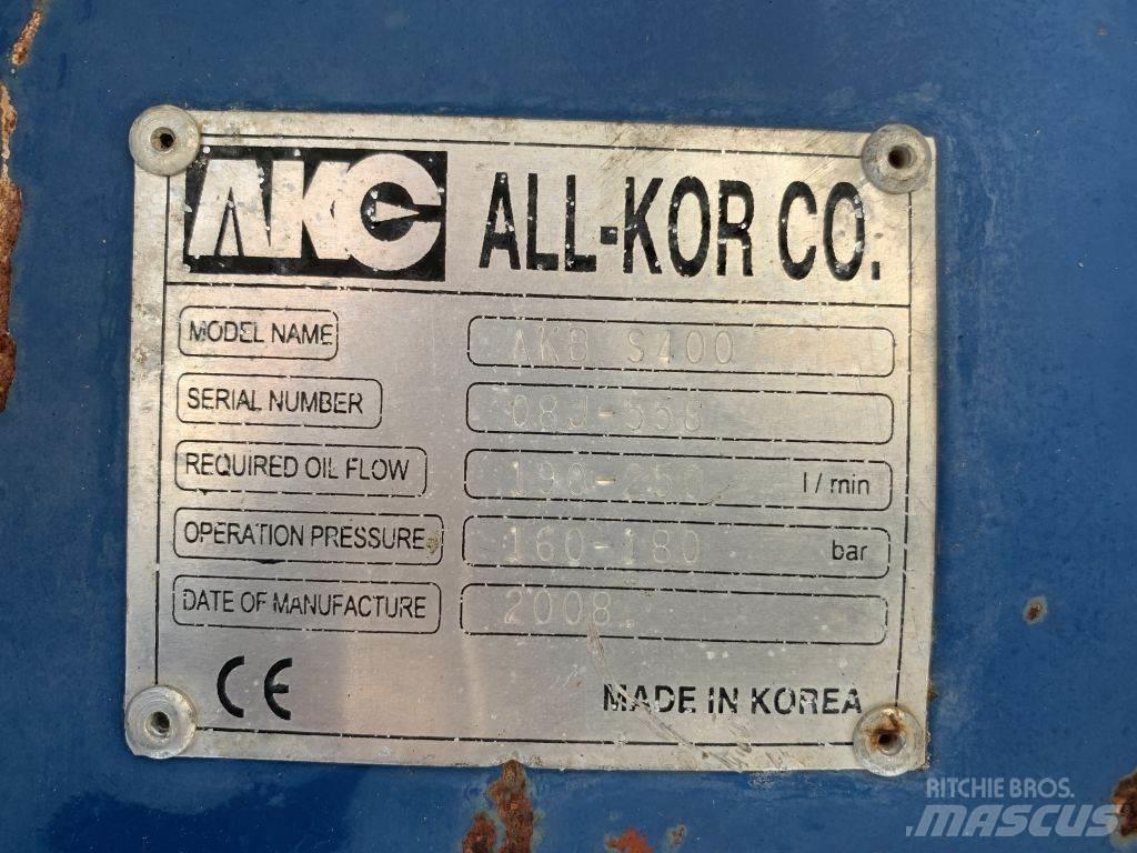  AKC AKB-S400 Młoty hydrauliczne