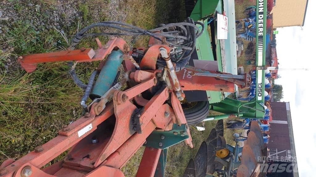 Kverneland EG85 Pługi obrotowe