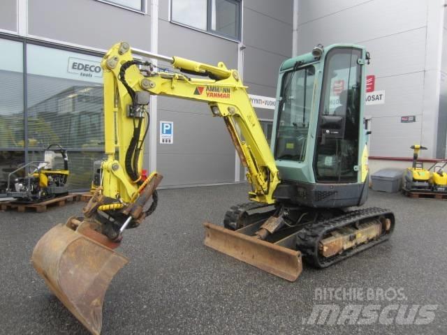 Yanmar Vio 25 Minikoparki