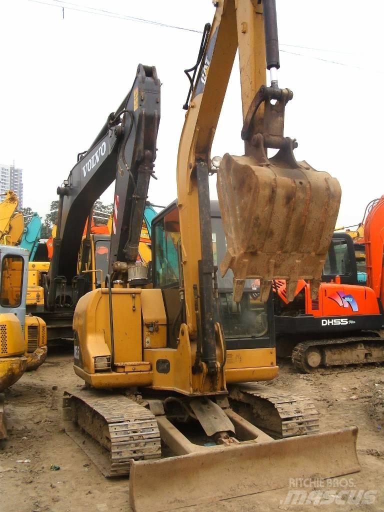 CAT 305.5 Koparki gąsienicowe
