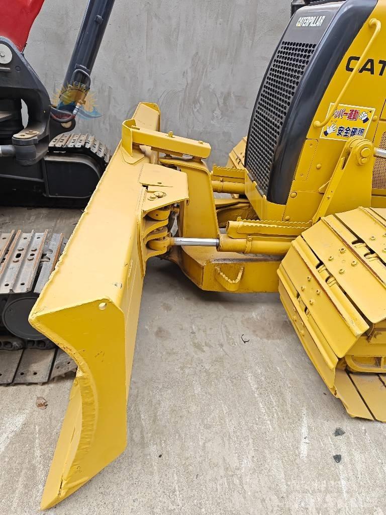 CAT D 5 K Spycharki gąsienicowe