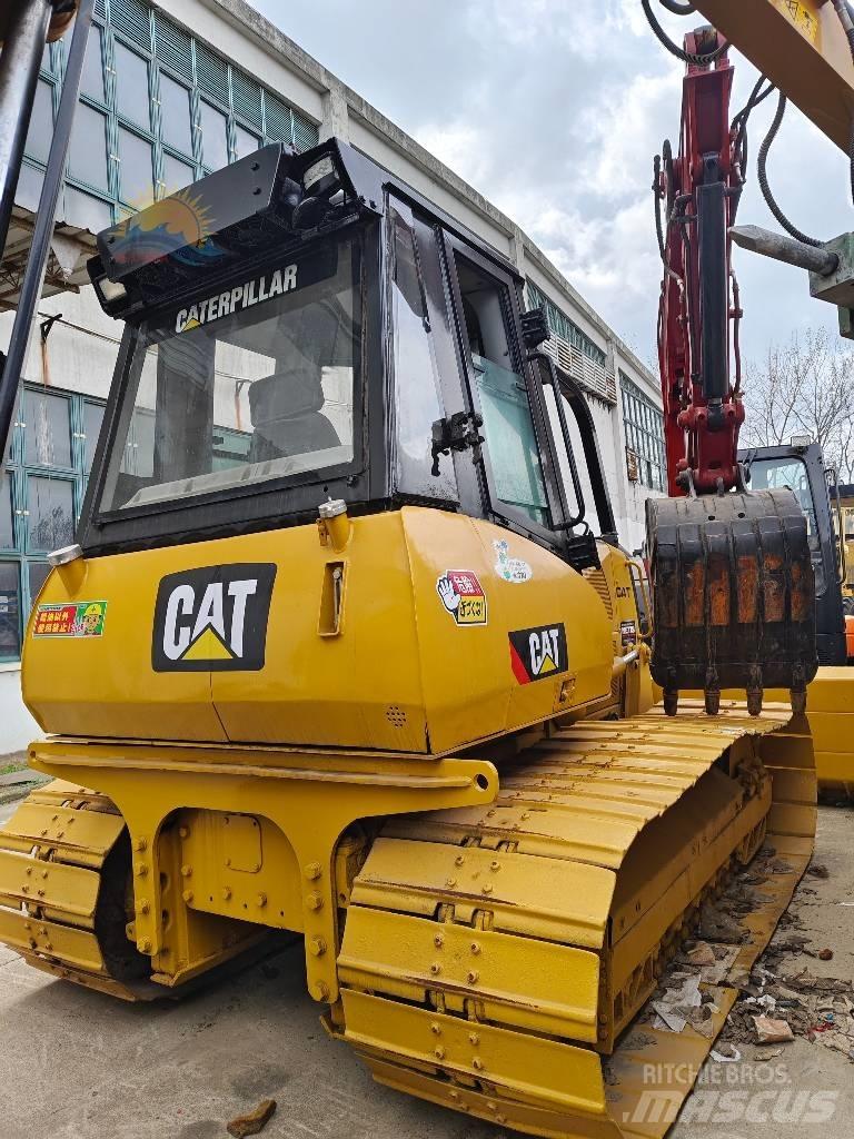 CAT D 5 K Spycharki gąsienicowe