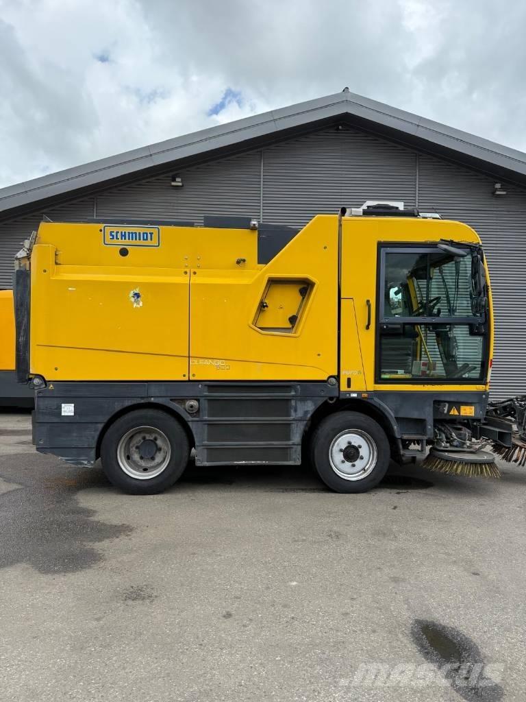 Schmidt Cleango 500 Zamiatarki - Zgarniarki - Odśnieżarki