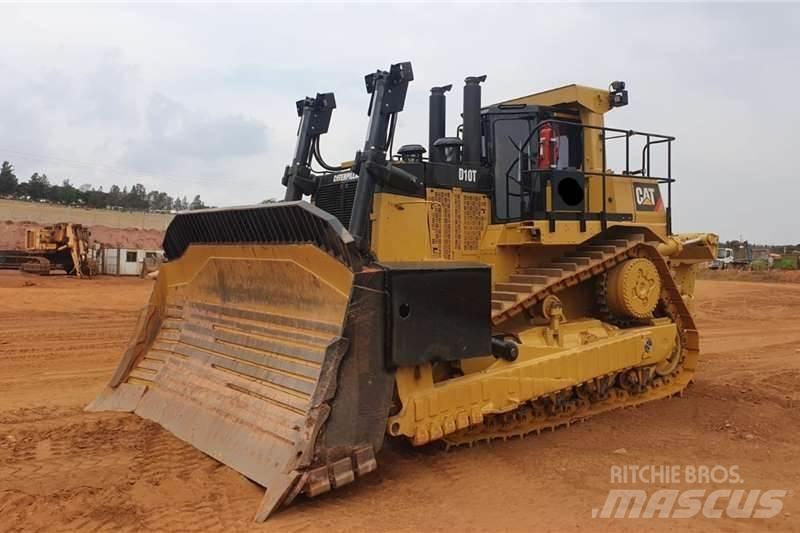 CAT  D10T Spycharki gąsienicowe