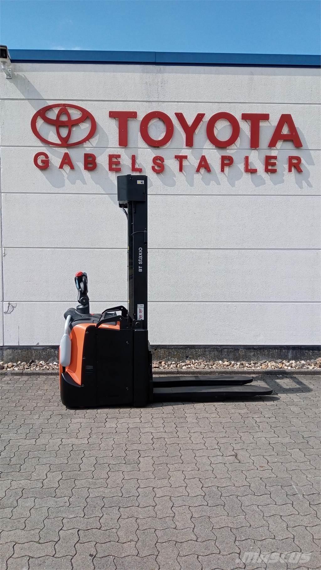 Toyota SWE160L Wózki widłowe unoszące z dyszlem