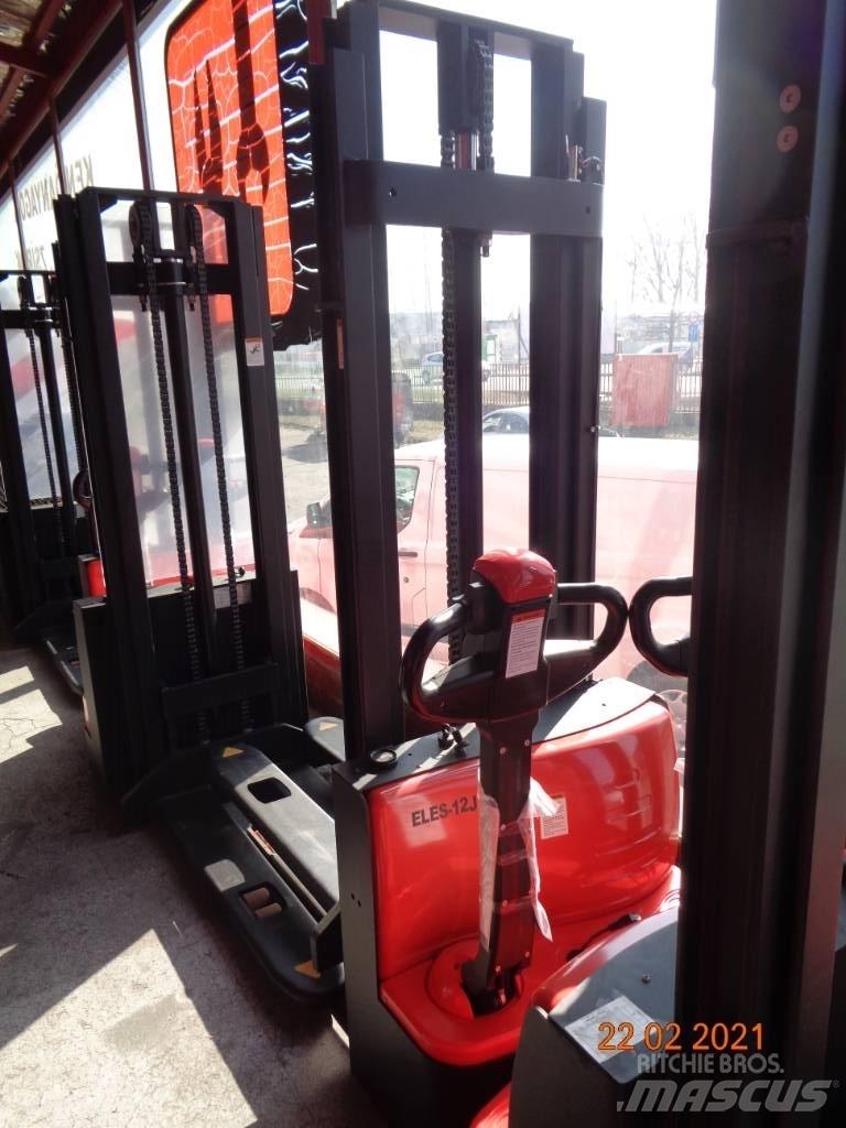 Everlift ELES-12J Samojezdne maszyny do załadunku