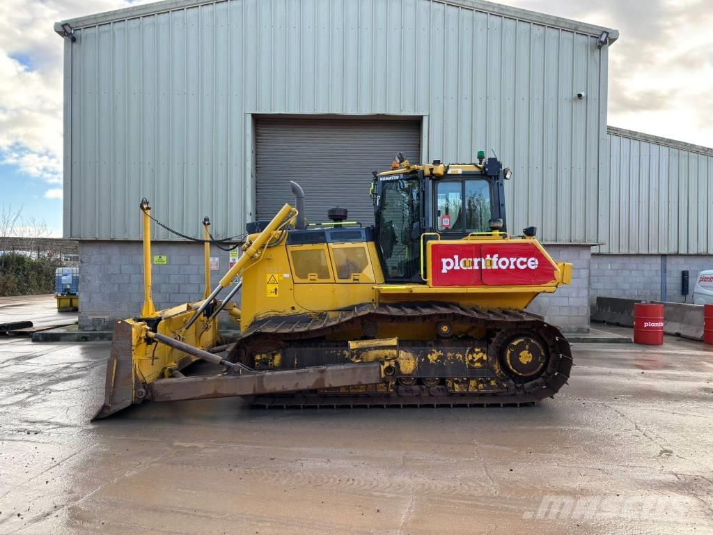 Komatsu D65PX-18E0 Spycharki gąsienicowe