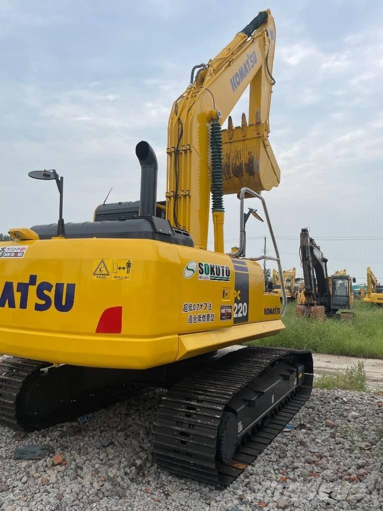 Komatsu PC 220 Koparki gąsienicowe