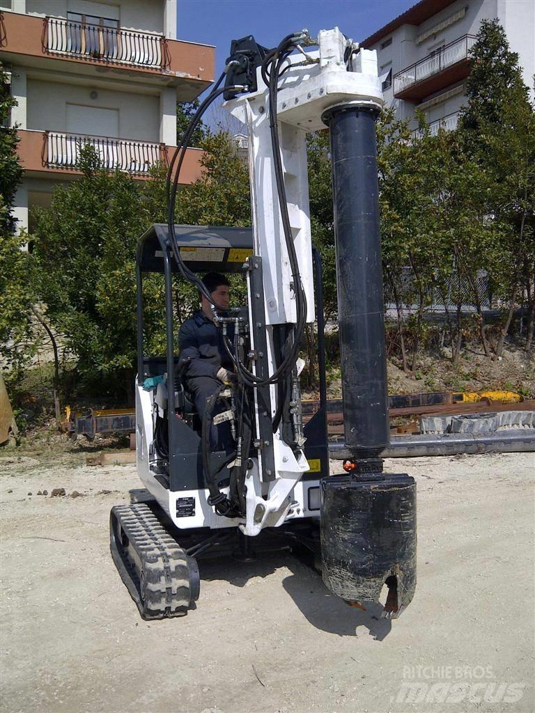 Tescar CF1 Wiertnice do palowania