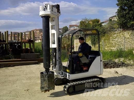 Tescar CF1 Wiertnice do palowania