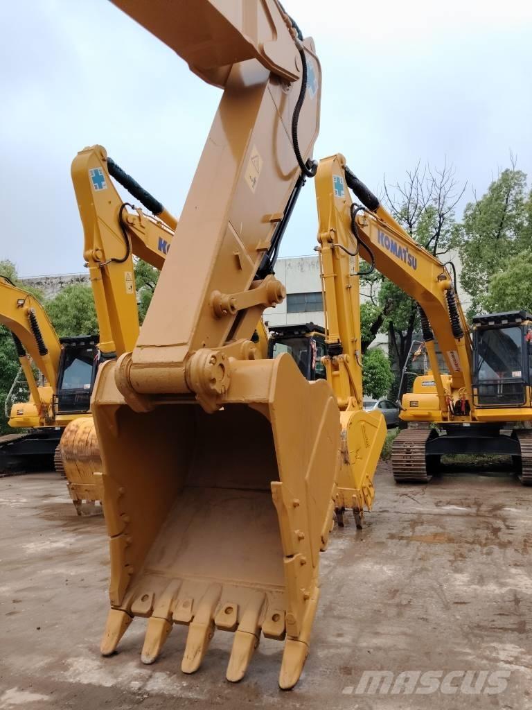CAT 330 D Koparki gąsienicowe