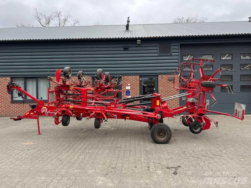 Lely Lotus 1325 Zgrabiarki i przetrząsacze