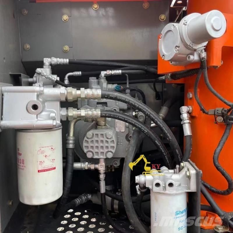 Hitachi 120 Koparki gąsienicowe