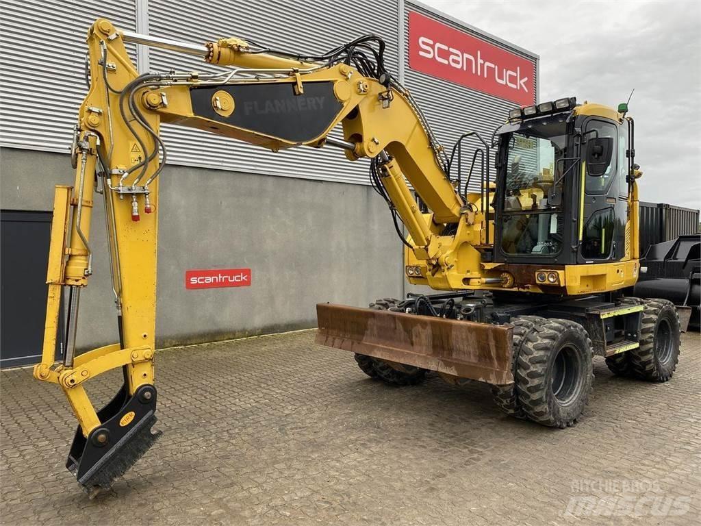Komatsu PW118MR-11 Koparki kołowe