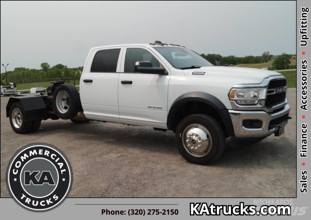 RAM 5500 TRADESMAN Pojazdy pod zabudowę