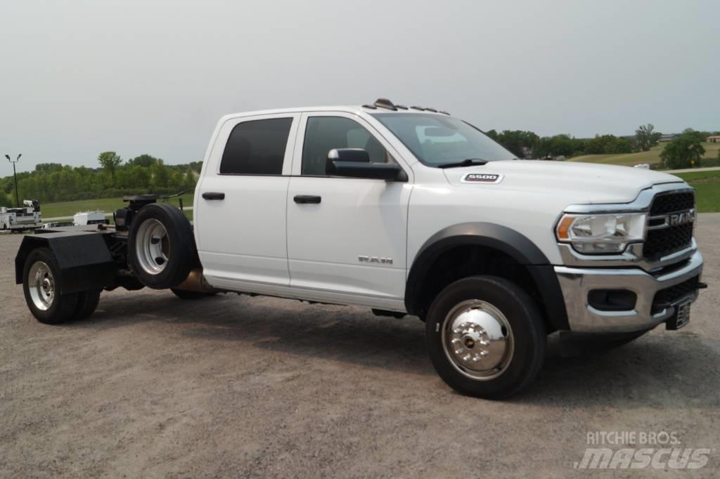RAM 5500 TRADESMAN Pojazdy pod zabudowę