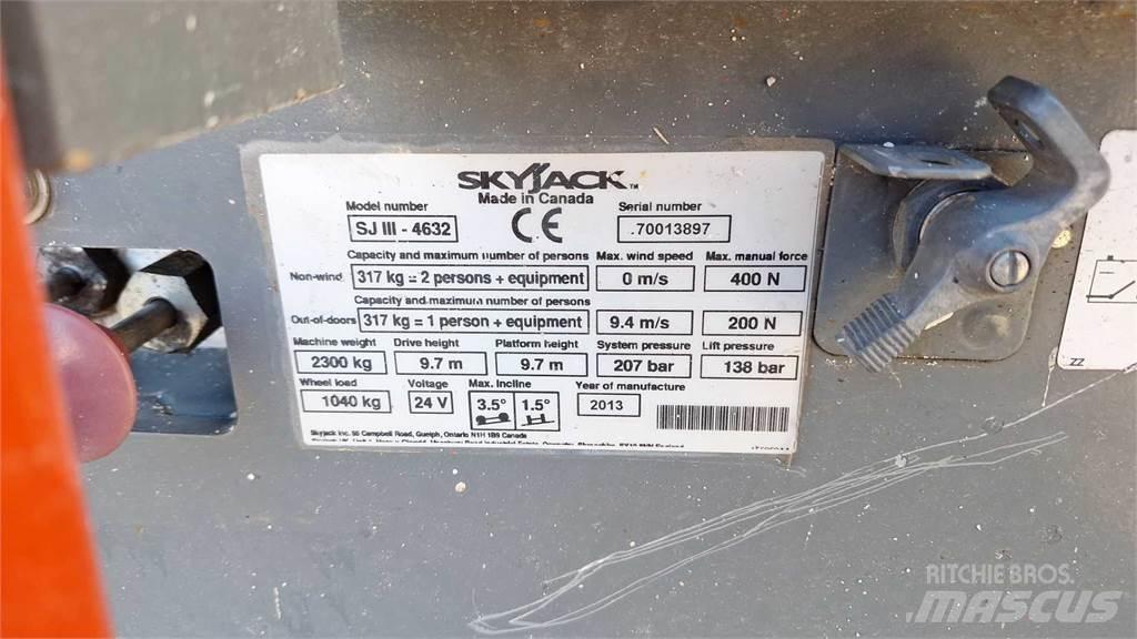 SkyJack SJIII4632 Podnośniki nożycowe