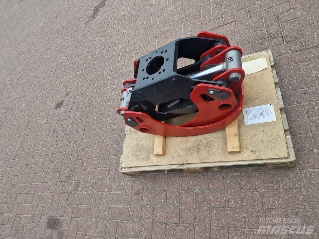 Farmi Forest C25 Ładowarki typu "knuckleboom"