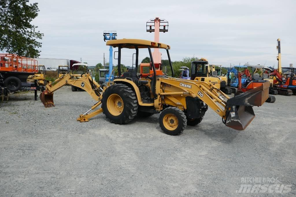 DEERE 110 Koparko-ładowarki