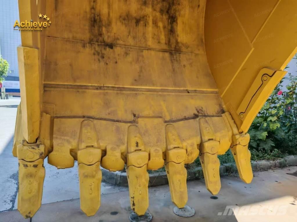 Komatsu PC 2000 Koparki gąsienicowe