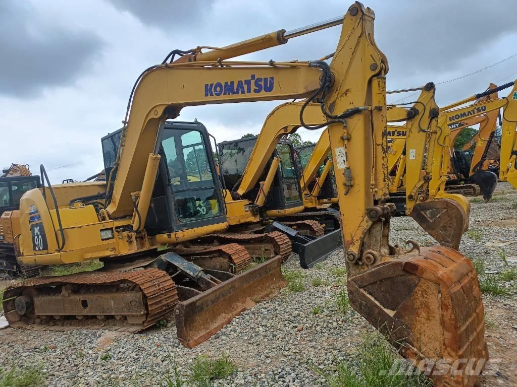 Komatsu PC 90 Koparki gąsienicowe