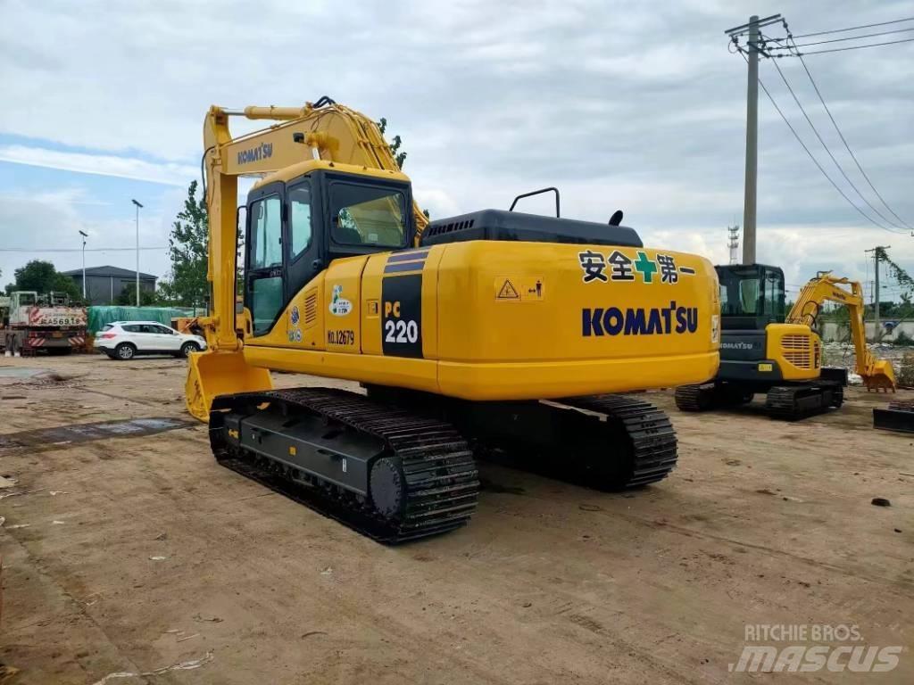 Komatsu PC 220 Koparki gąsienicowe