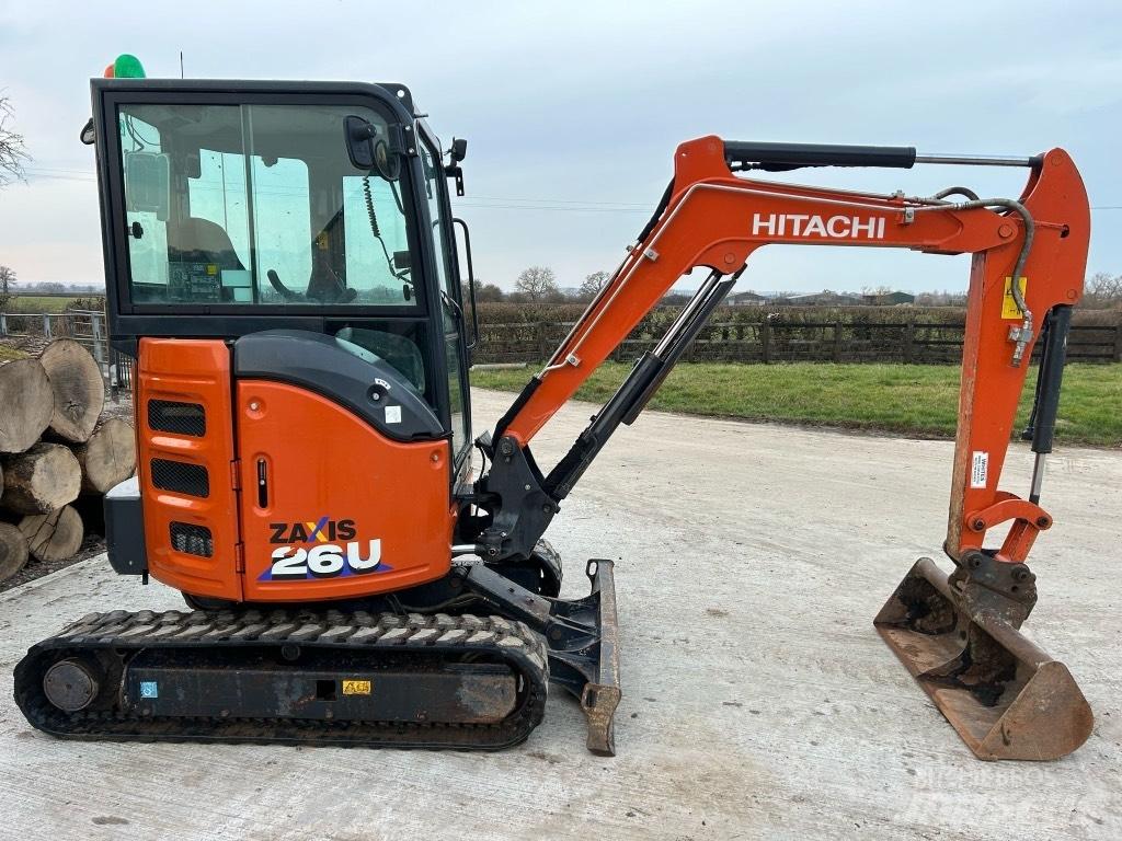 Hitachi ZX 26 U-6 Minikoparki