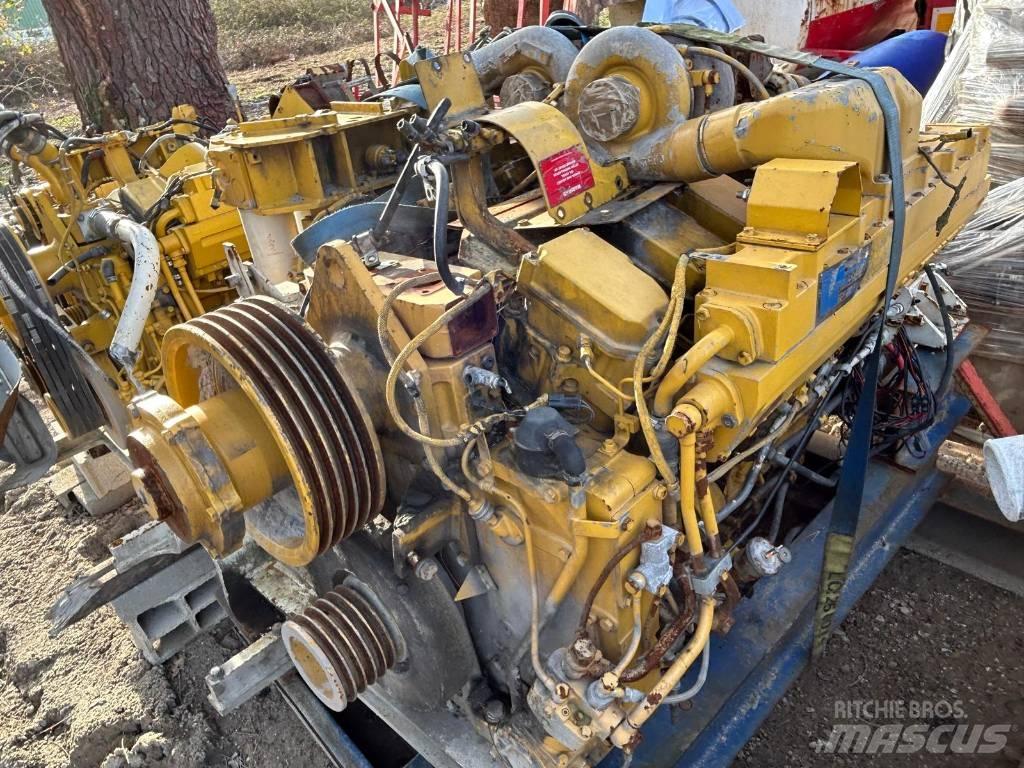 Komatsu SA12V140 Silniki